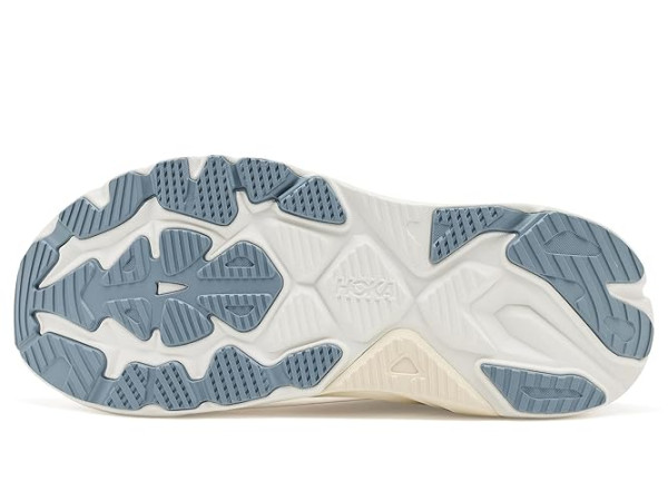 Hoka Arahi 8
