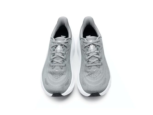 Hoka Arahi 8
