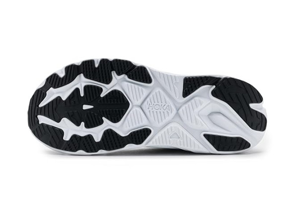 Hoka Arahi 8
