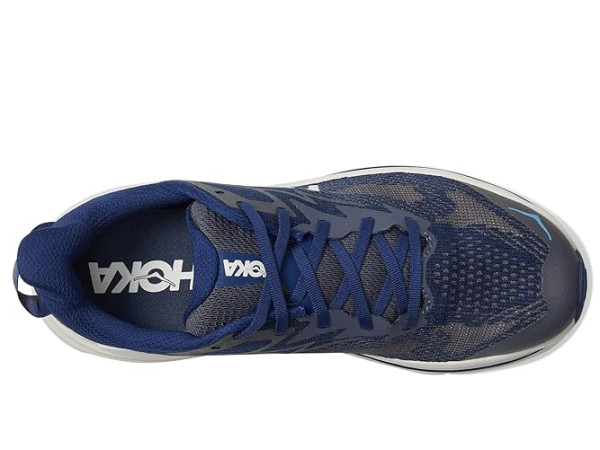 Hoka Challenger 8