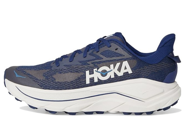 Hoka Challenger 8