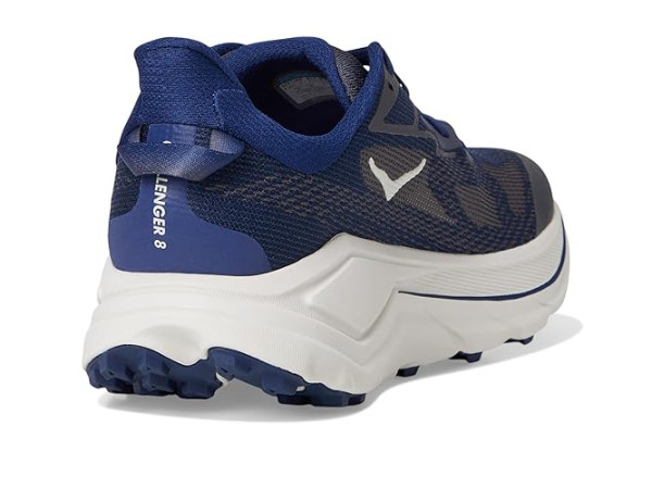 Hoka Challenger 8