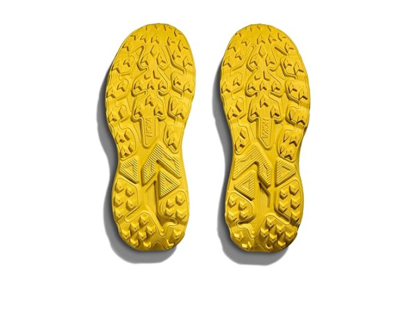 Hoka Challenger 8