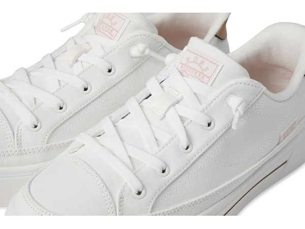 BOBS from SKECHERS Bobs Social