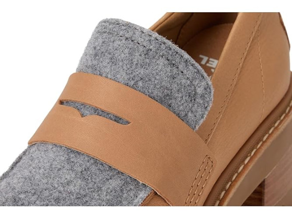 SOREL Joan Now City Loafer
