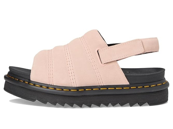 Dr. Martens Kole