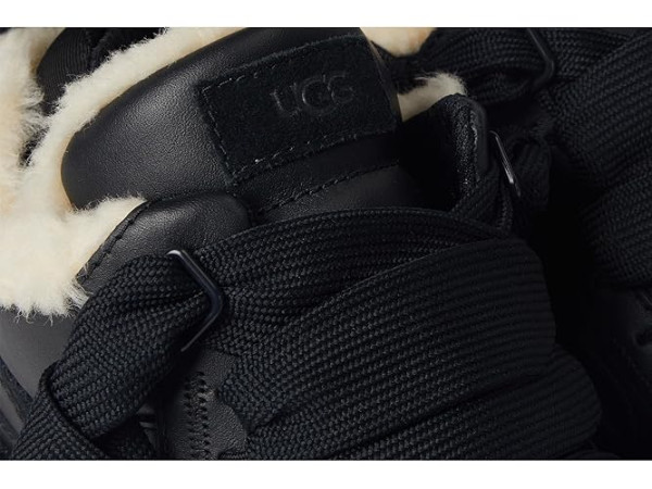 UGG Lowmel Leather