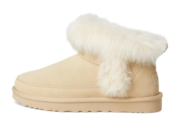UGG Classic Ultra Mini Chalet UGG Classic Ultra Mini Chalet