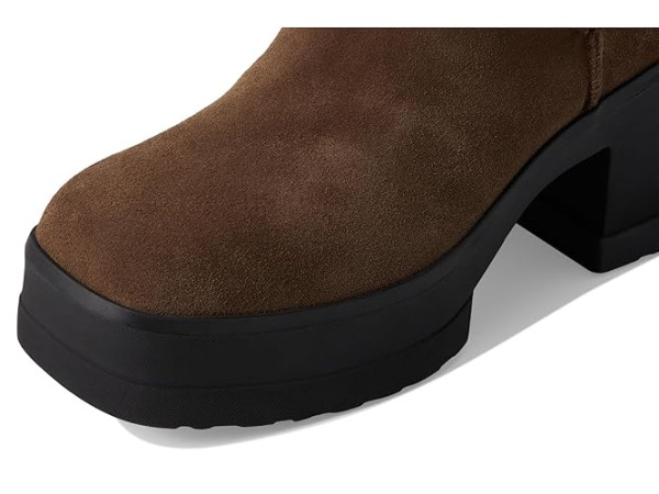UGG Moxy Chelsea