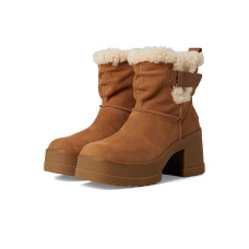 UGG Moxy Pull-on