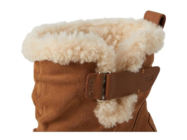 UGG Moxy Pull-on