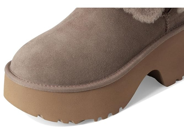 UGG Esmee Boots