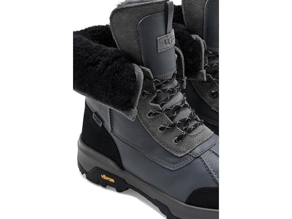 UGG Adirondack Boots XXV UGG Adirondack Boots XXV