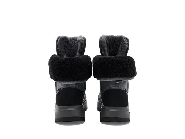 UGG Adirondack Boots XXV UGG Adirondack Boots XXV