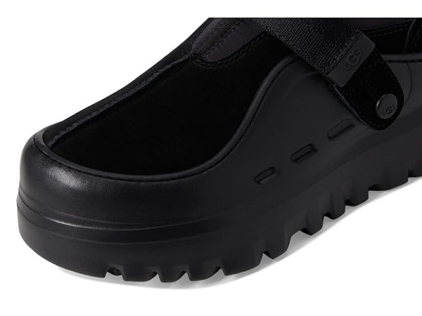 UGG Peakmod Lowcut