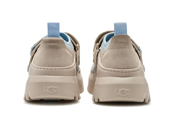 UGG Peakmod Lowcut UGG Peakmod Lowcut