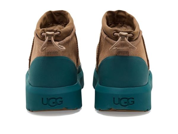 UGG Classic Ultra Mini Weather Hybrid