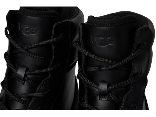 UGG Neumel High Weather Hybrid UGG Neumel High Weather Hybrid
