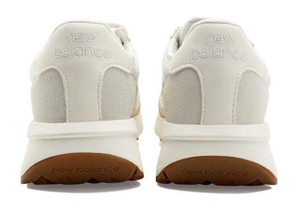New Balance Classics 370