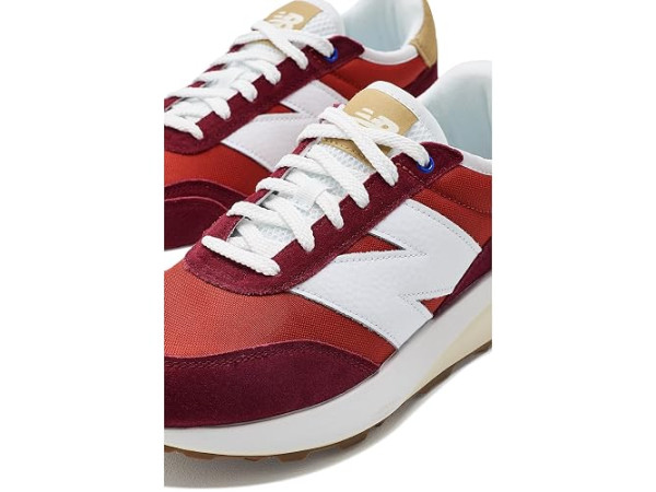 New Balance Classics 370