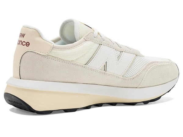 New Balance Classics 370