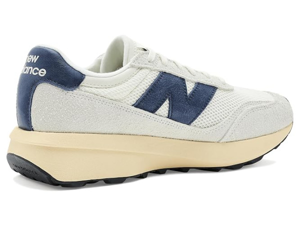 New Balance Classics 370 New Balance Classics 370