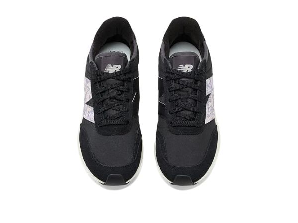 New Balance Classics 370