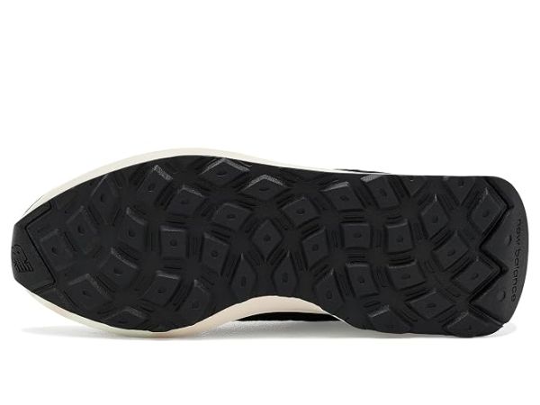 New Balance Classics 370