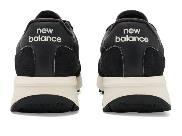 New Balance Classics 370