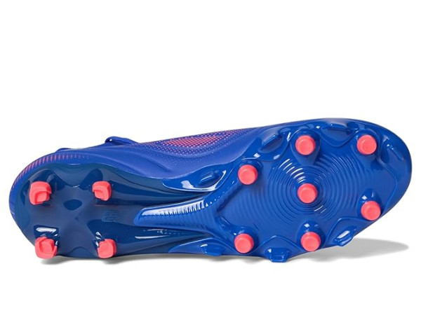 New Balance Tekela Team Low Laced FG V5 Soccer Cleats
