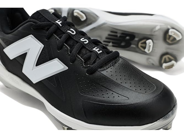 New Balance Fuse V5 Softball Cleats