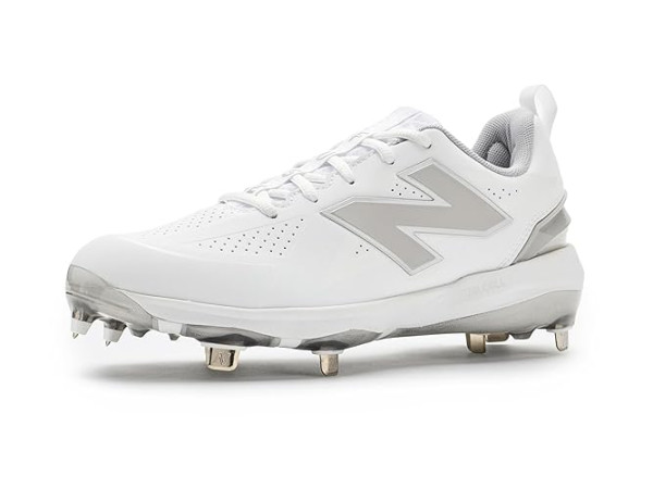 New Balance Fuse V5 Softball Cleats