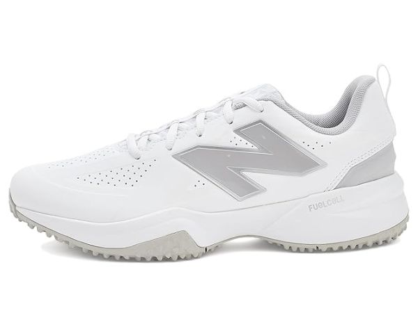 New Balance Fuse V5 Turf Softball Cleats New Balance Fuse V5 Turf Softball Cleats