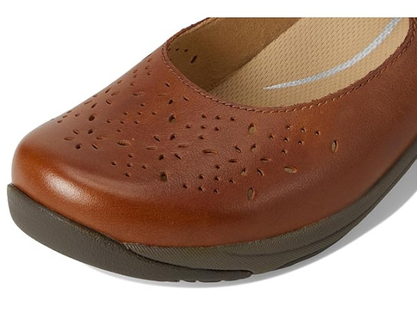 Dansko Stacy