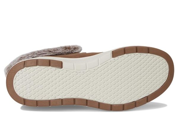 BOBS from SKECHERS Hands Free Slip-ins Skip Cute Wave - Fur Fancies BOBS from SKECHERS Hands Free Slip-ins Skip Cute Wave - Fur Fancies