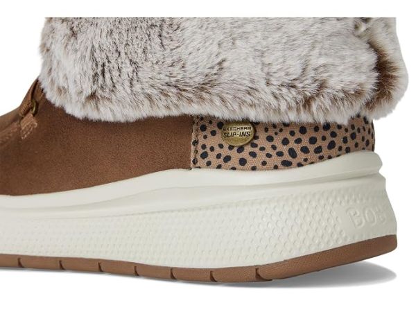BOBS from SKECHERS Hands Free Slip-ins Skip Cute Wave - Fur Fancies BOBS from SKECHERS Hands Free Slip-ins Skip Cute Wave - Fur Fancies
