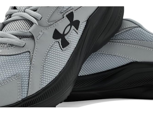Under Armour Charged Assert 11