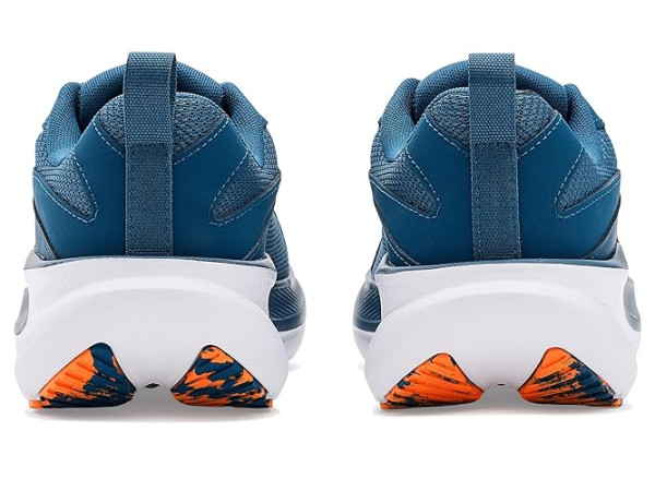 Under Armour Charged Assert 11