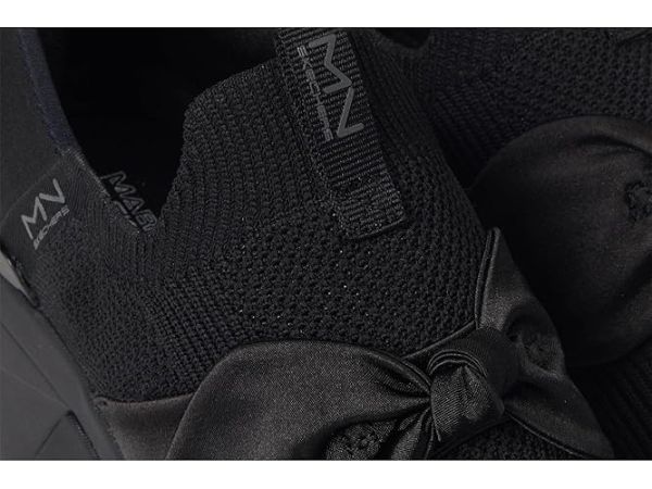 SKECHERS A Wedge - Enzie Hands-Free Slip-Ins SKECHERS A Wedge - Enzie Hands-Free Slip-Ins