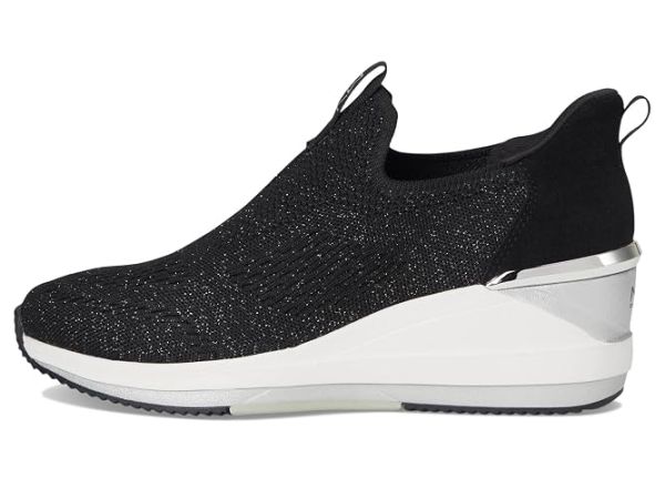 SKECHERS The Triple Wedge