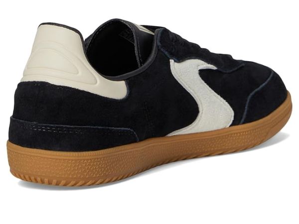 SKECHERS Hotshot - Varsity Crew SKECHERS Hotshot - Varsity Crew