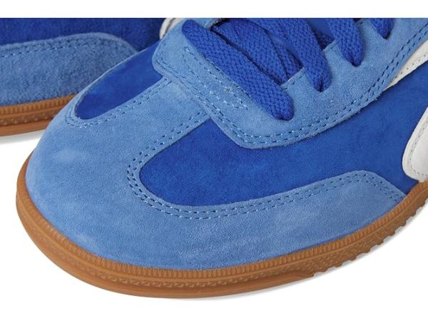 SKECHERS Hotshot - Varsity Crew SKECHERS Hotshot - Varsity Crew