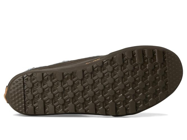 Vans Mte™ Standard Mid Chelsea Waterproof Vans Mte™ Standard Mid Chelsea Waterproof