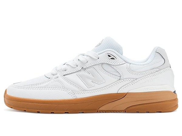 New Balance Numeric 933 Andrew Reynolds New Balance Numeric 933 Andrew Reynolds