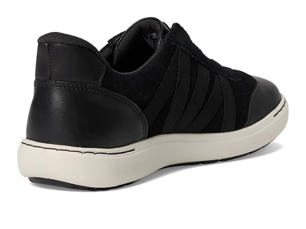 Clarks Nalle Tess