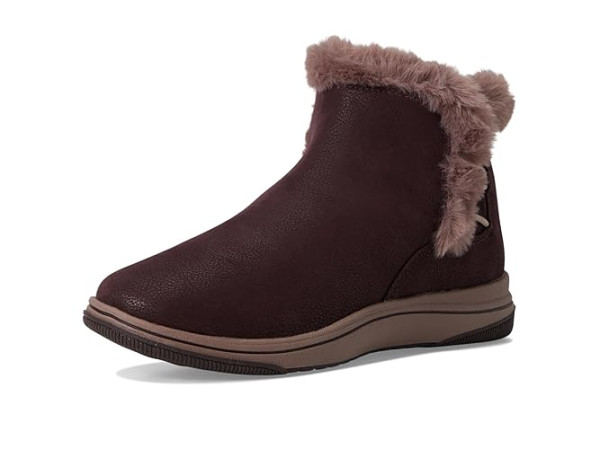 Clarks Breeze Fur