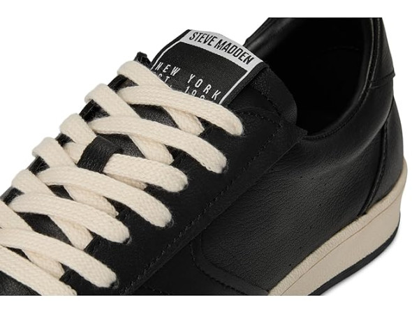 Steve Madden Prismo
