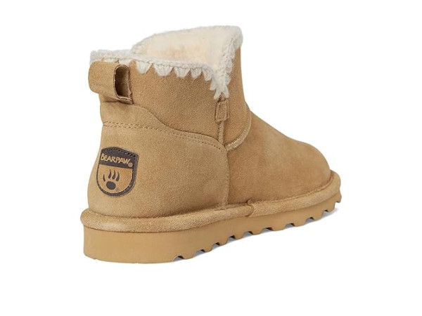 Bearpaw Yvonne Bearpaw Yvonne