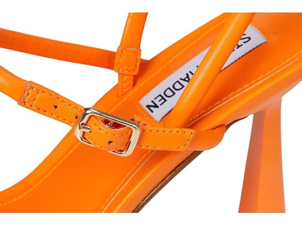 Steve Madden Zenn
