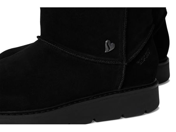 SKECHERS Keepsakes Cozy - Cozy Mid Hands Free Slip-ins SKECHERS Keepsakes Cozy - Cozy Mid Hands Free Slip-ins